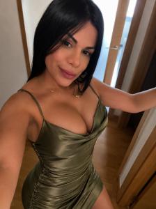 681814857: Chica busca chico en Orense