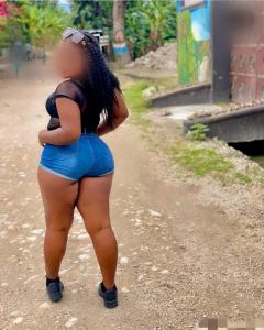 641563092: Chica busca chico en Cantabria
