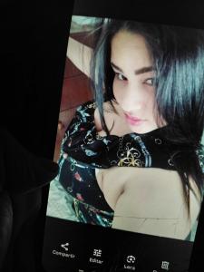 643428490: Chica busca chico en Sevilla
