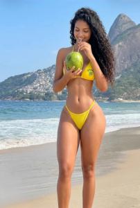 633851443: Chica busca chico en Alicante