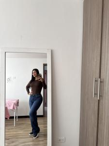 643053517: Chica busca chico en Murcia