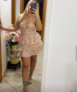 661352977: Chica busca chico en Málaga