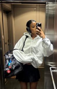 643315453: Chica busca chico en La Coruña