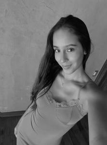 643868310: Chica busca chico en Lugo