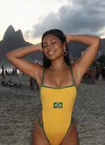 631358320: Chica busca chico en Cantabria
