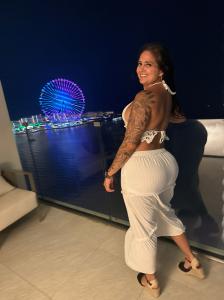 604174847: Chica busca chico en Cantabria