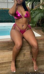 602735079: Chica busca chico en Murcia
