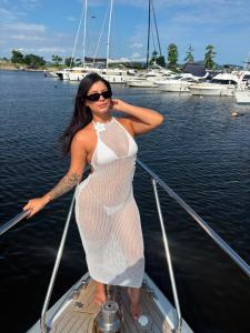 672379829: Chica busca chico en Alicante