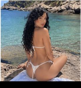 603918328: Chica busca chico en Ibiza