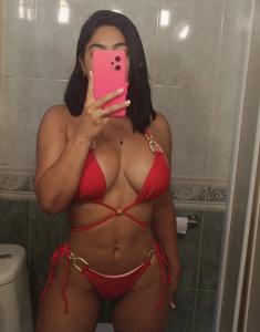 602843203: Chica busca chico en Barcelona