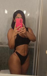 602843203: Chica busca chico en Barcelona