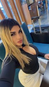 631464865: Chica busca chico en Cantabria