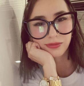 613375523: Chica busca chico en Alicante
