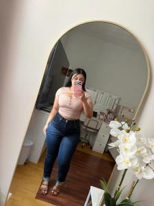 661093549: Chica busca chico en Álava