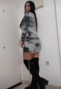 611903972: Chica busca chico en Sevilla