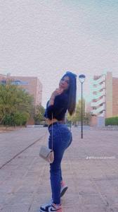 647315397: Chica busca chico en Madrid