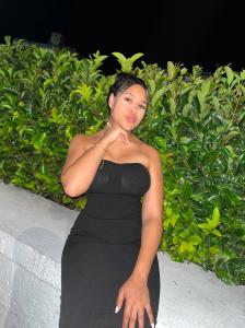 672931699: Chica busca chico en Pontevedra