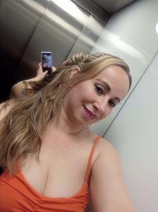 611331449: Chica busca chico en Asturias