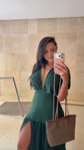 613828957: Chica busca chico en Málaga