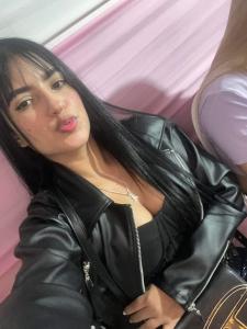 632683564: Chica busca chico en Pontevedra