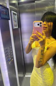 662951754: Chica busca chico en Málaga