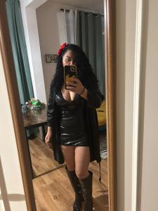 632902339: Chica busca chico en Madrid