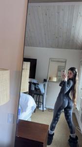 612469541: Chica busca chico en La Coruña
