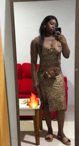 665417297: Chica busca chico en Valencia
