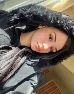 604277349: Chica busca chico en Madrid