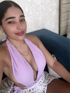 643956849: Chica busca chico en La Coruña