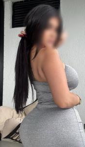 745096474: Chica busca chico en Barcelona