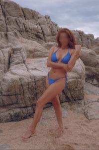 677815378: Chica busca chico en Barcelona