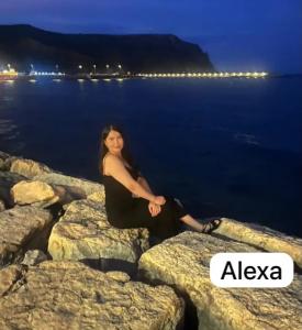 613261038: Chica busca chico en Alicante