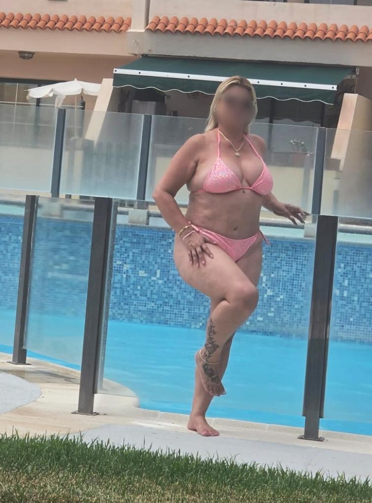 Chica busca chico en Tenerife: 