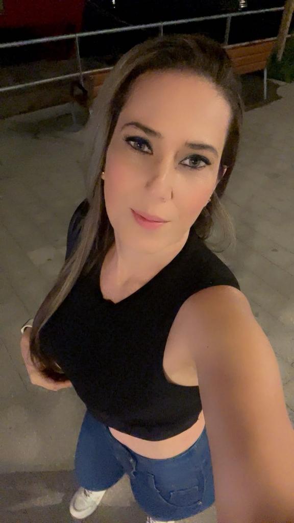 Chica busca chico en Murcia: 