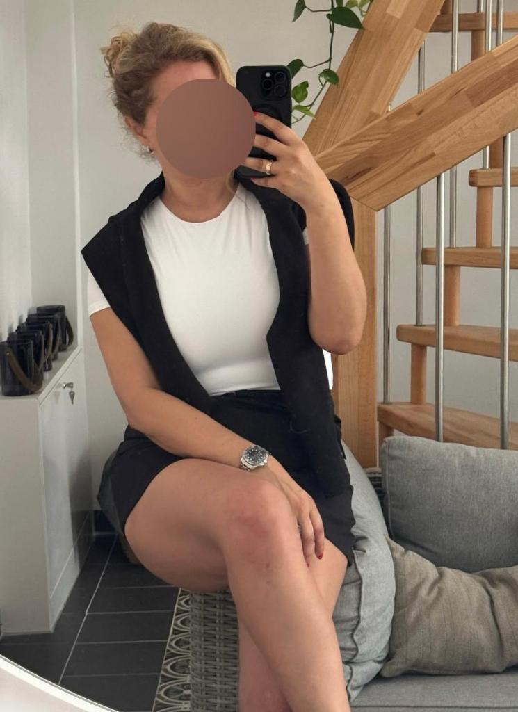 Chica busca chico en Alicante: Chica busca chico