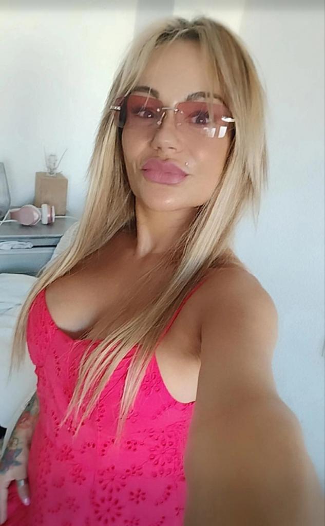 607819649: Chica busca chico en Alicante