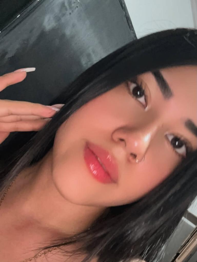 622376393: Chica busca chico en León