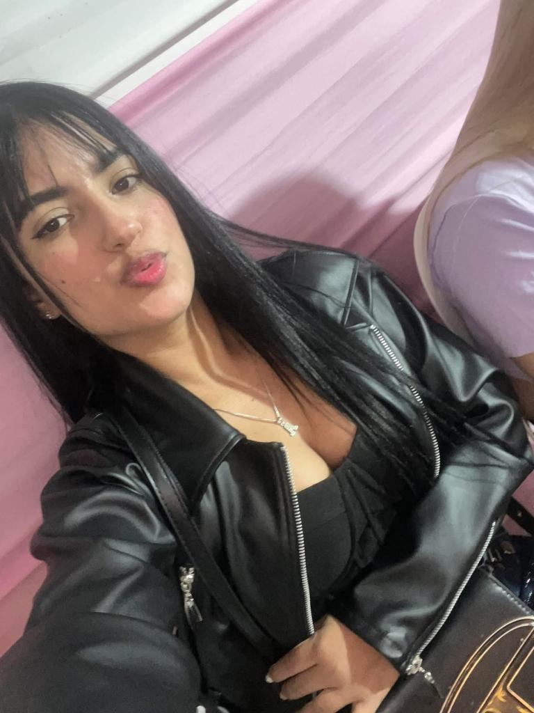 Chica busca chico en Pontevedra: 