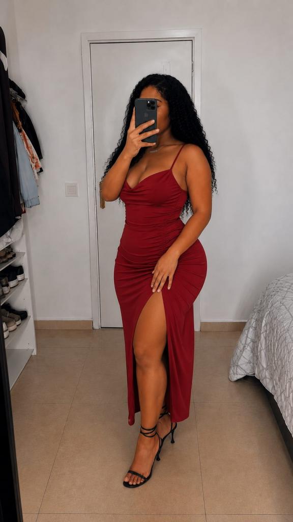 Chica busca chico en Murcia: 