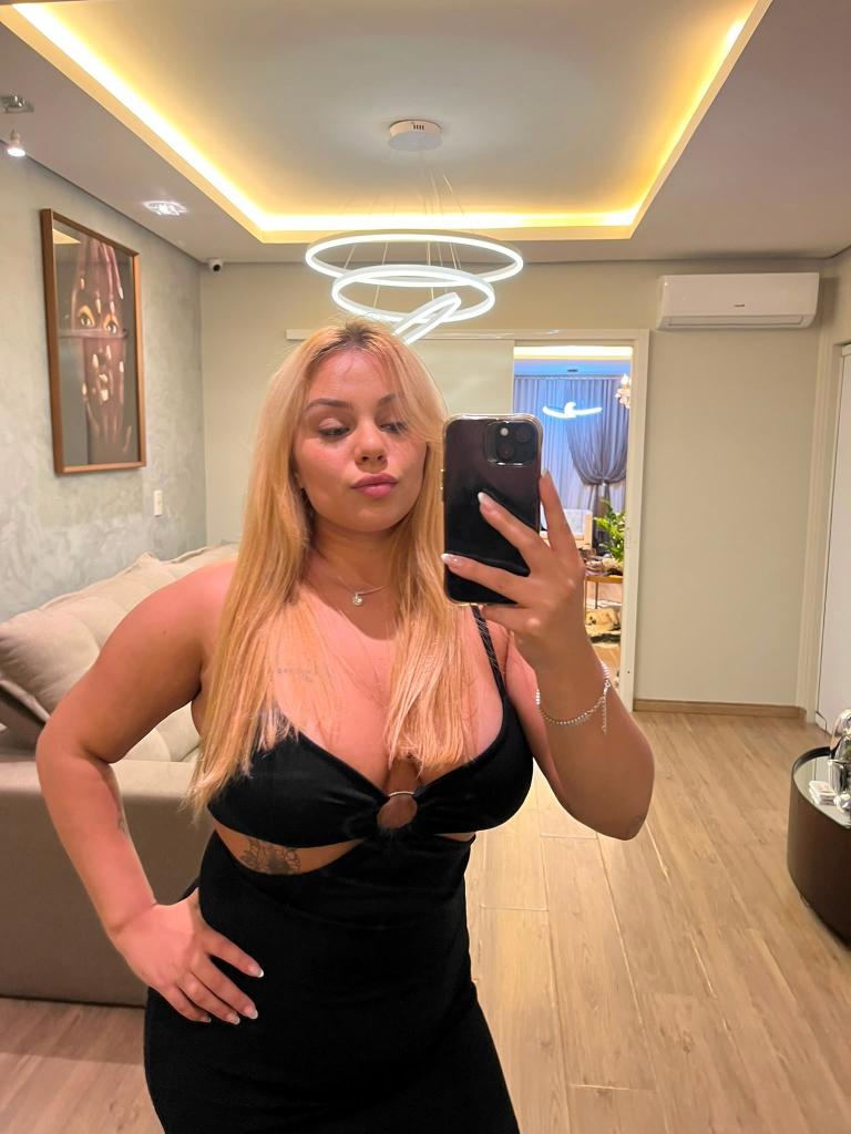 Chica busca chico en Salamanca: Chica busca chico