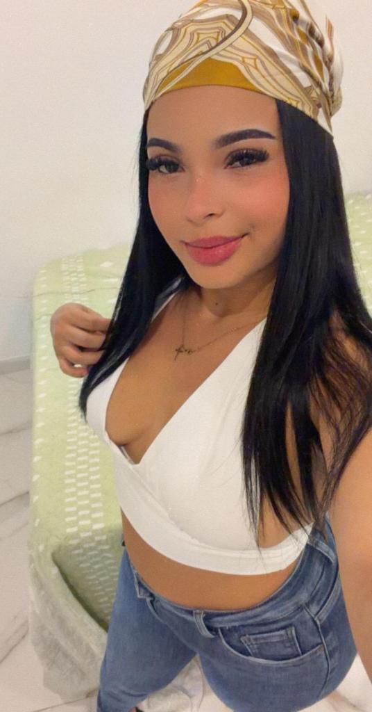 607588567: Chica busca chico en Valencia