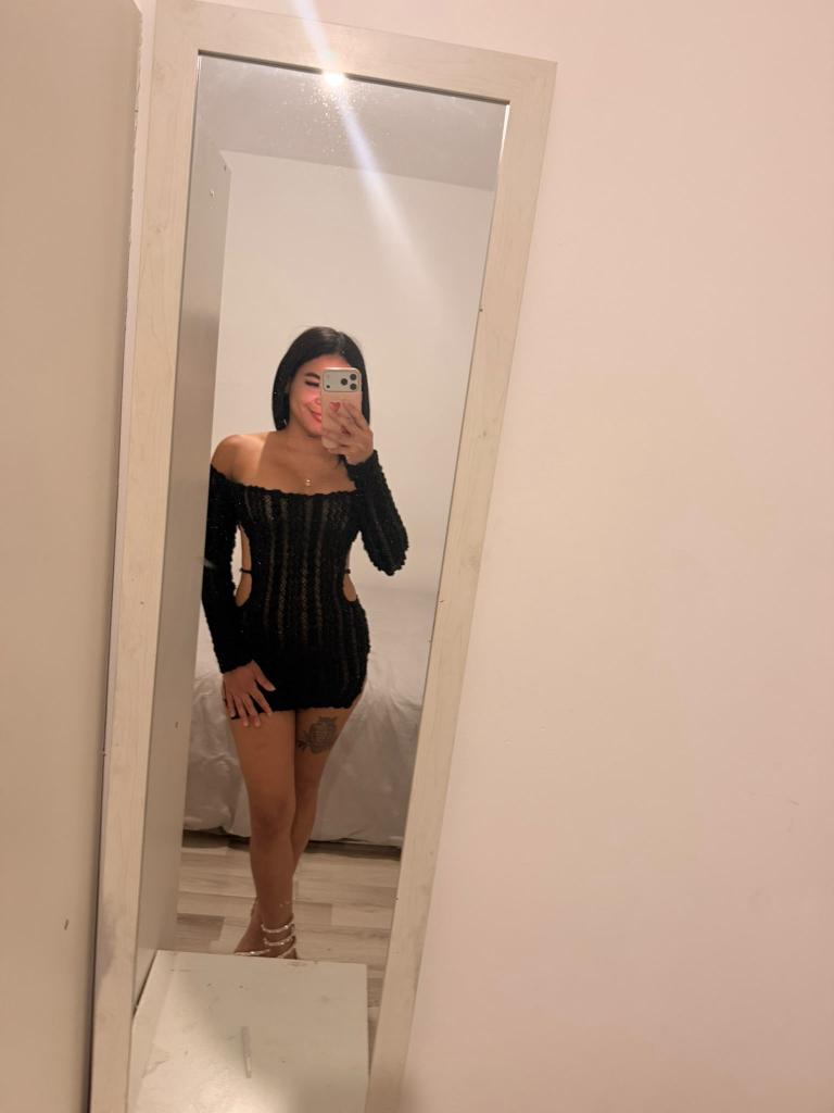 612224355: Chica busca chico en Alicante