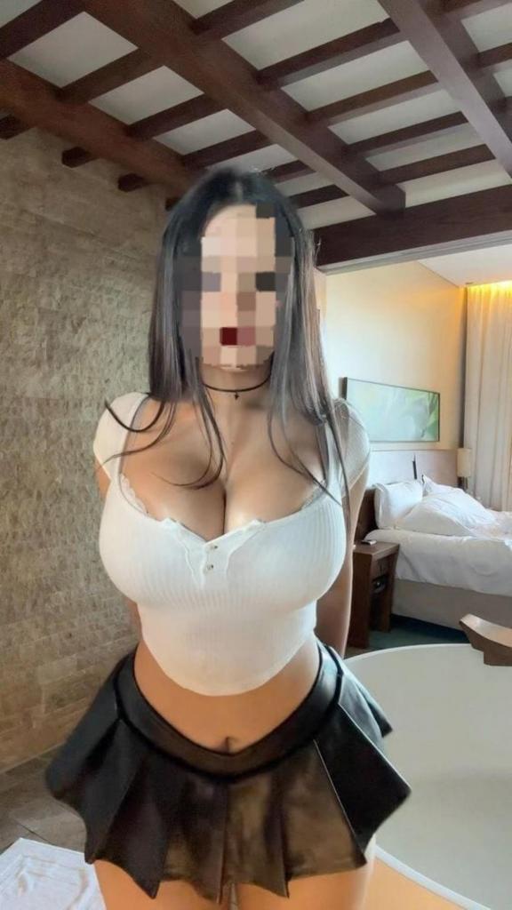 632900059: Chica busca chico en Madrid