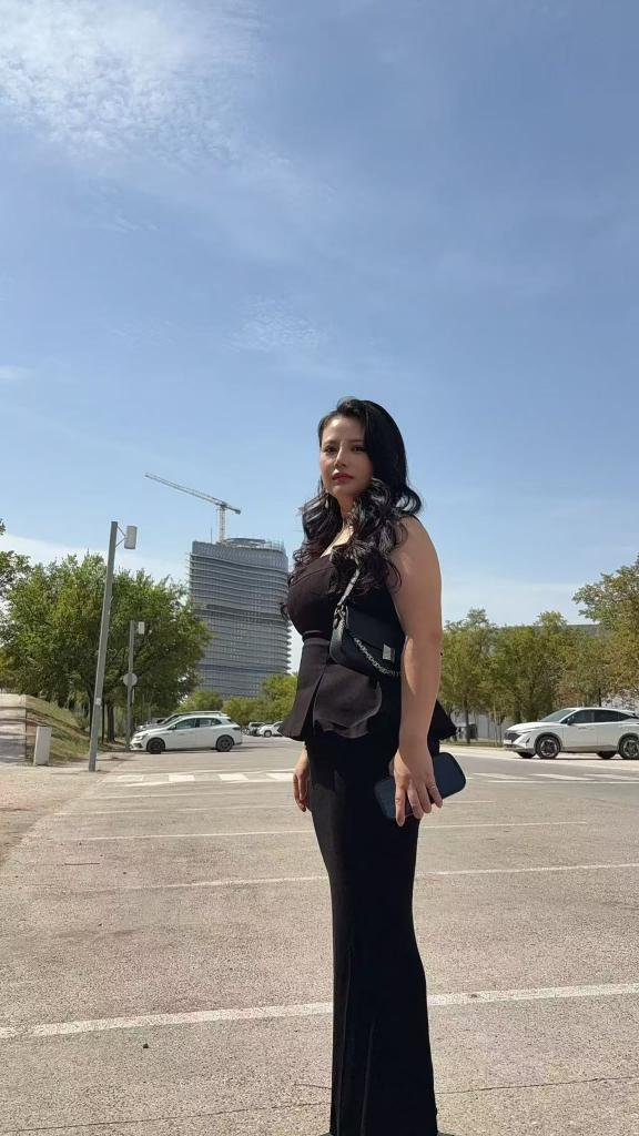 643378015: Chica busca chico en Zaragoza