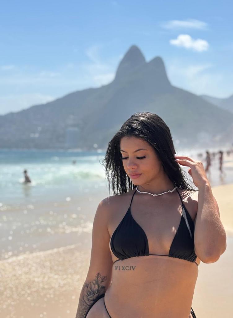 672379829: Chica busca chico en Alicante