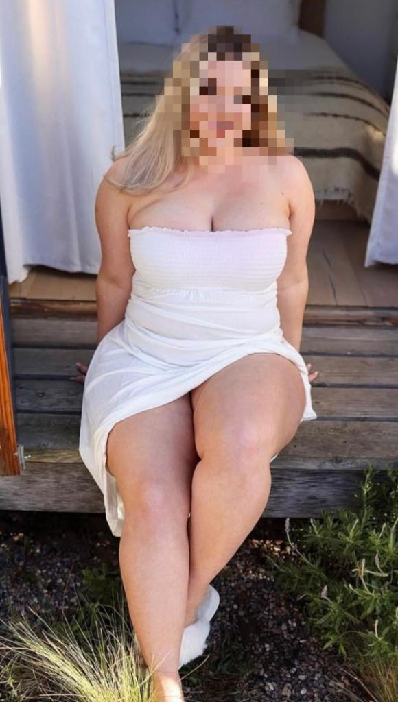 643445337: Chica busca chico en Zaragoza