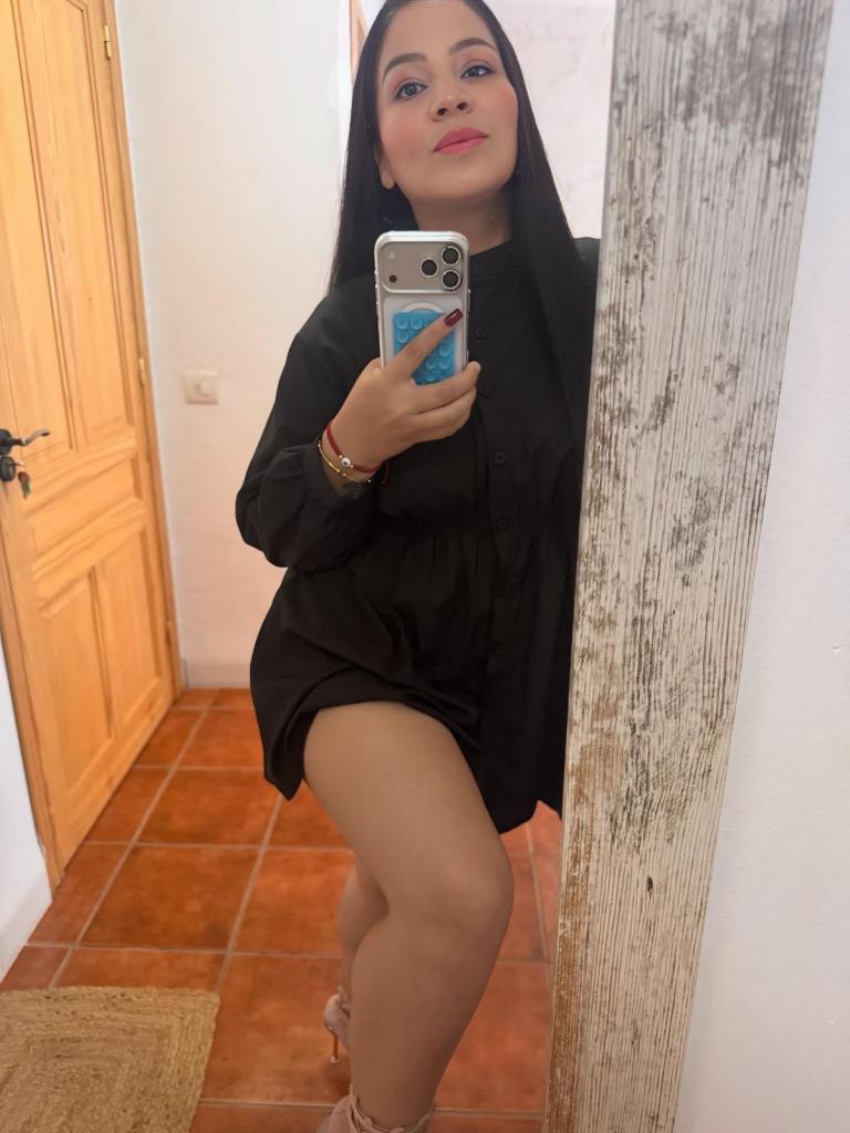 Chica busca chico en Tenerife: 