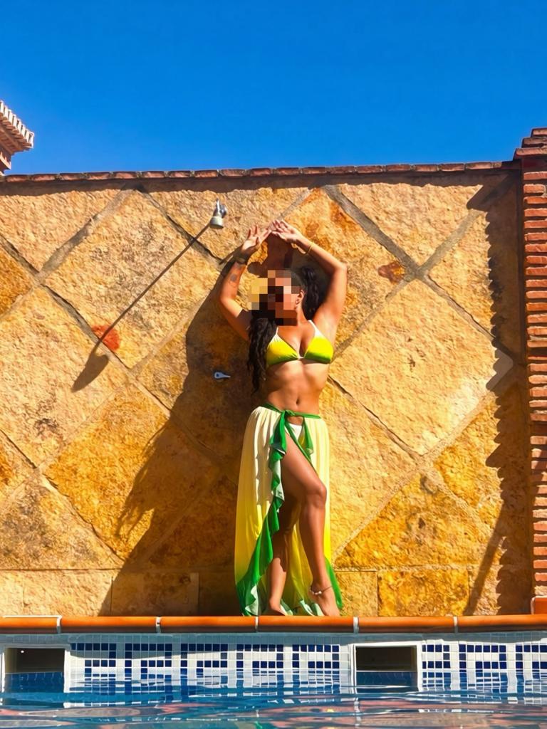 Chica busca chico en Granada: 