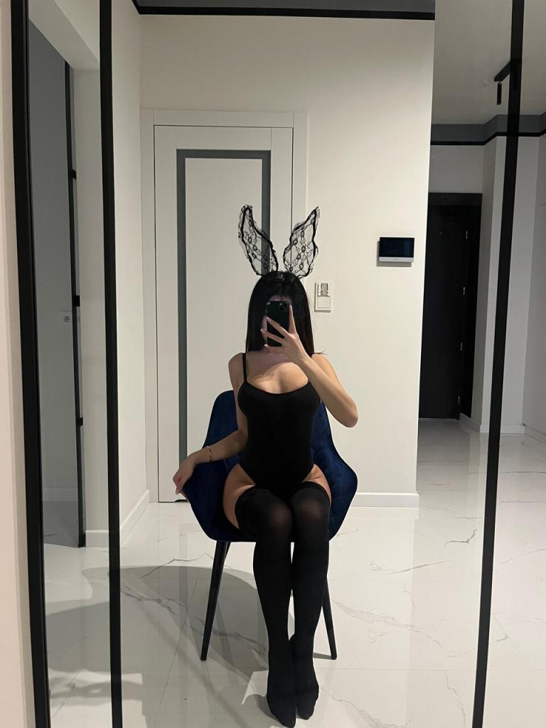 631406438: Chica busca chico en Zamora